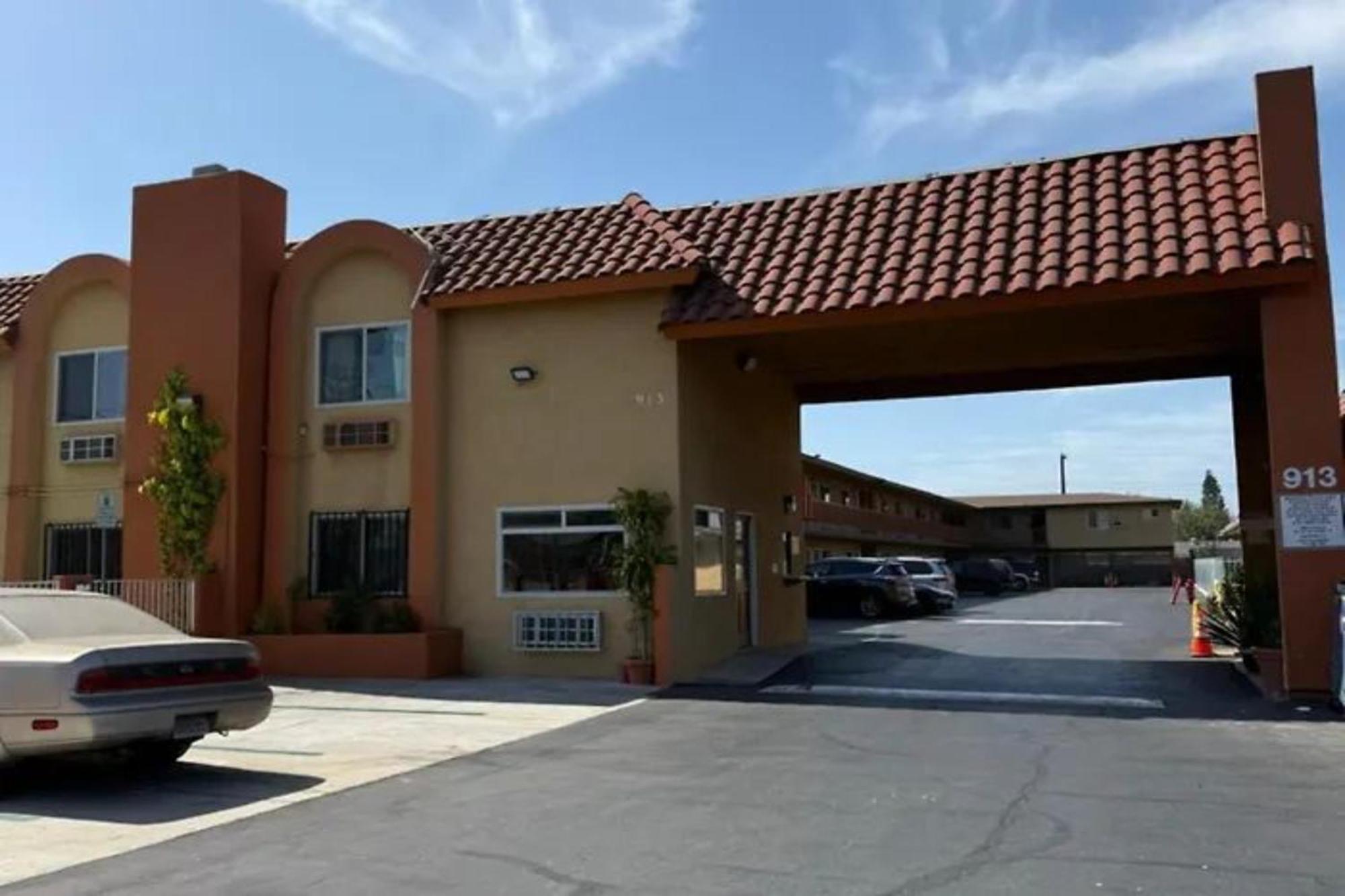 Robinhood Motel Anaheim West Exterior foto
